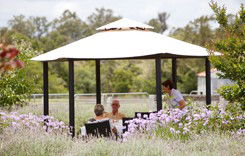 Camelot Retreat - Hervey Bay Accommodation 2