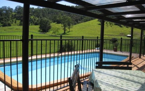 Barkeldine Farm Country Retreat - Hervey Bay Accommodation 1