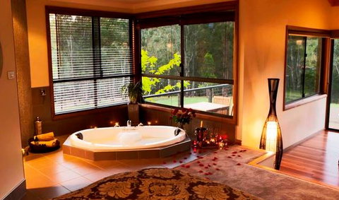 Cedars Mount View - Hervey Bay Accommodation 4