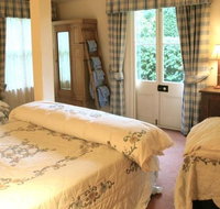 Capers Guesthouse and Cottage - Hervey Bay Accommodation