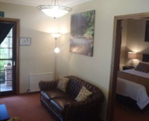 Birches Bed And Breakfast Blackheath - Hervey Bay Accommodation 3