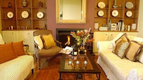 Blue Mountains Rhapsody - Hervey Bay Accommodation 1