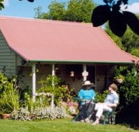 A Settlers Cottage - Hervey Bay Accommodation