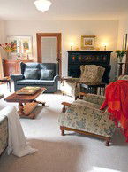 Camelia Cottage - Hervey Bay Accommodation 5