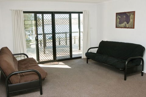 Chifley Dam Cabins - Hervey Bay Accommodation 0