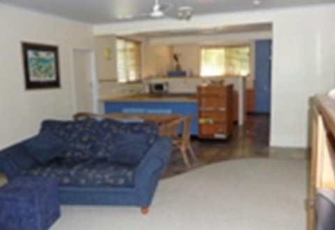 Leeway Beach House - Hervey Bay Accommodation 0