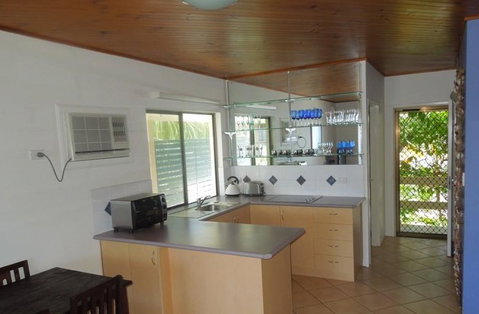 Mackay Beach Accommodation - Hervey Bay Accommodation 2