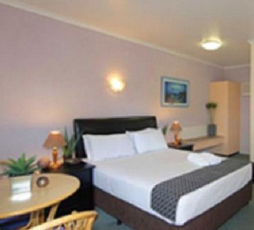 Alexandras On Takalvan - Tourism Hervey Bay 7