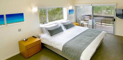 Seaspray Resort And Spa - Tourism Hervey Bay 2
