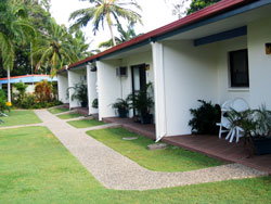 Sunlover Lodge Holiday Units And Cabins - Hervey Bay Accommodation 0
