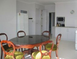 Olas Holiday House - Hervey Bay Accommodation 0