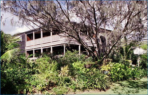 Fraser Island Hideaway - Hervey Bay Accommodation 0