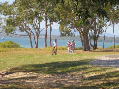 Kingfisher Caravan Park - Hervey Bay Accommodation 2
