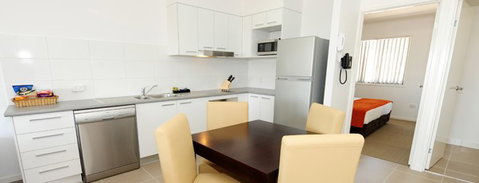 Gladstone Heights Executive Apartments - Hervey Bay Accommodation 1
