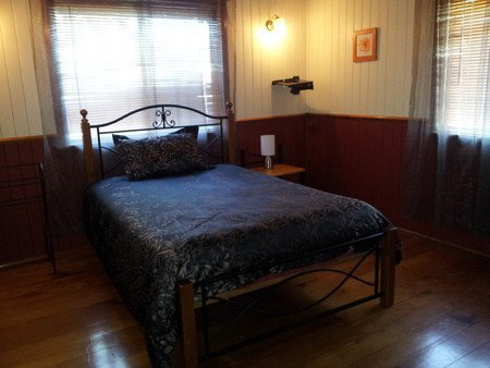 Auckland Street Queenslander - Hervey Bay Accommodation 0