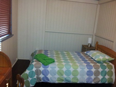 Auckland Street Queenslander - Hervey Bay Accommodation 4