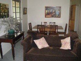 Hope Cottage Country Retreat At Assmanshausen Winery - Hervey Bay Accommodation 5