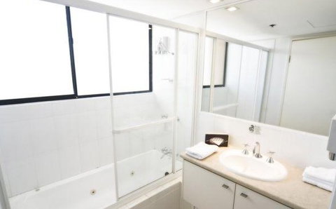 Park Regis North Quay - Hervey Bay Accommodation 3