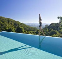 OReillys Mountain Villas - Hervey Bay Accommodation