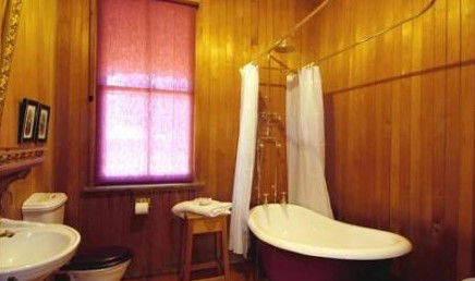 Wiss House Bed And Breakfast - Hervey Bay Accommodation 1