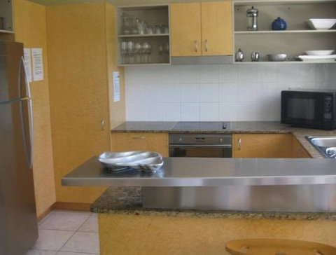 Cylinder Cove Apartments - Hervey Bay Accommodation 4