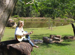 Tuckeroo Cottages And Gardens - Tourism Hervey Bay 3