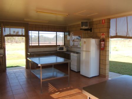 Explorers Caravan Park - Hervey Bay Accommodation 2