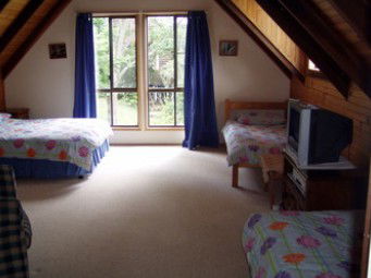 A Little Bit Of Heaven - Holiday Home - Tourism Hervey Bay 4