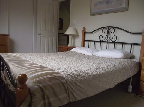 Aliana - Holiday Home - Tourism Hervey Bay 5