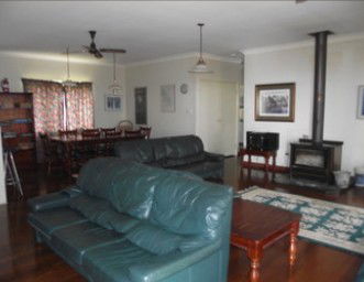 Eagle Outlook - Holiday Home - Hervey Bay Accommodation 4