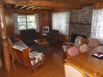 Oodgeroo - Chalet - Hervey Bay Accommodation 5