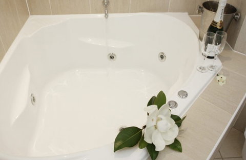 Country Comfort Toowoomba - Hervey Bay Accommodation 5