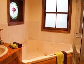 Homewood Cottages - Hervey Bay Accommodation 3