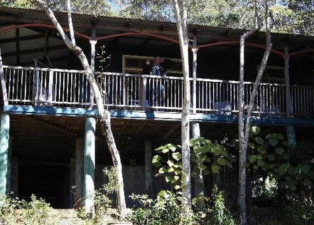 Cloudlake Mountain Retreat - Hervey Bay Accommodation 4