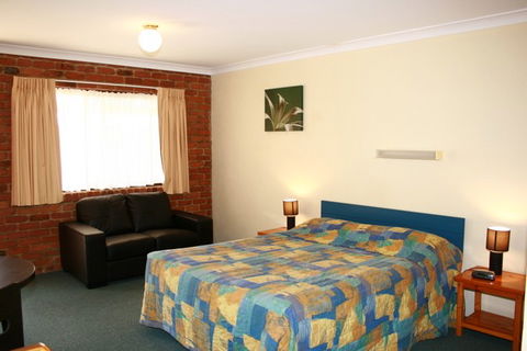 Wondai Colonial Motel And Restaurant - Hervey Bay Accommodation 0