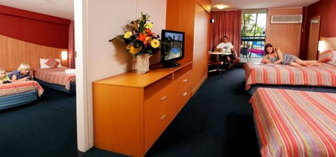 Paradise Resort Gold Coast - Hervey Bay Accommodation 1