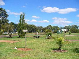 Yarraman Caravan Park - Hervey Bay Accommodation 0