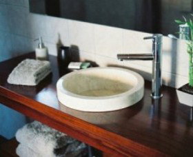 Barefoot Bungalows - Tourism Hervey Bay 0