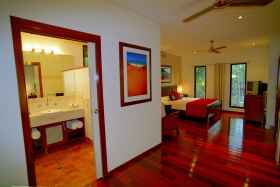 BroomeTown Boutique Accommodation - Hervey Bay Accommodation 0