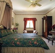 Holberry House - Hervey Bay Accommodation