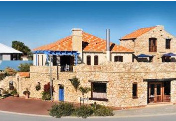 Manuel Towers Boutique Accommodation - Tourism Hervey Bay 1