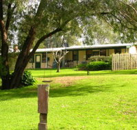 Riverbend Chalets and Caravan Park - Hervey Bay Accommodation