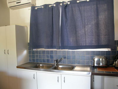 Adair Apartment - Tourism Hervey Bay 2