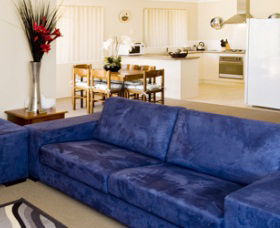 Clarence House - Hervey Bay Accommodation 0