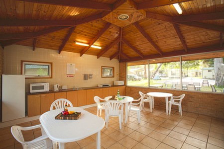 Crystal Brook Tourist Park - Hervey Bay Accommodation 2