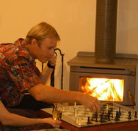 Birds 'n' Bloom Cottages - Hervey Bay Accommodation