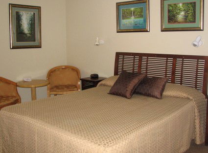 Atherton Hinterland Motel - Hervey Bay Accommodation 1