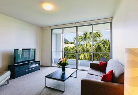 Cairns Harbour Lights Hotel - Hervey Bay Accommodation 2