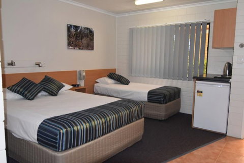 Billabong Motor Inn - Hervey Bay Accommodation 0