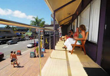 Downtown Airlie Motel - Hervey Bay Accommodation 4